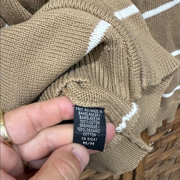 Vintage Le 31 Simmons Men's Tan Striped Sweater - Picture 3 of 3